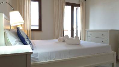 BLUE CORALLINE LOCALITÀ IS CHILLAUS