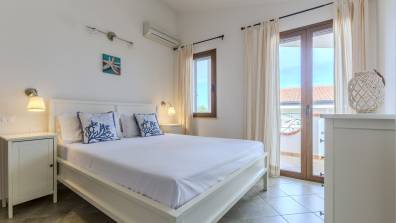 Coralline Apartment