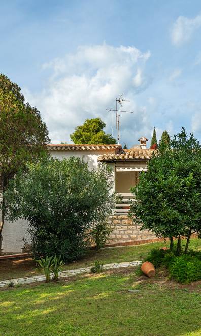 Luxury Villa Flaminia, 50 mt from the beach